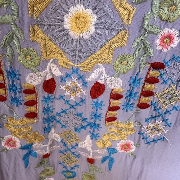 Bohemian Lavender Embroidered Top Blouse Womens Large Purple V Neck Rayon - Picture 2 of 9